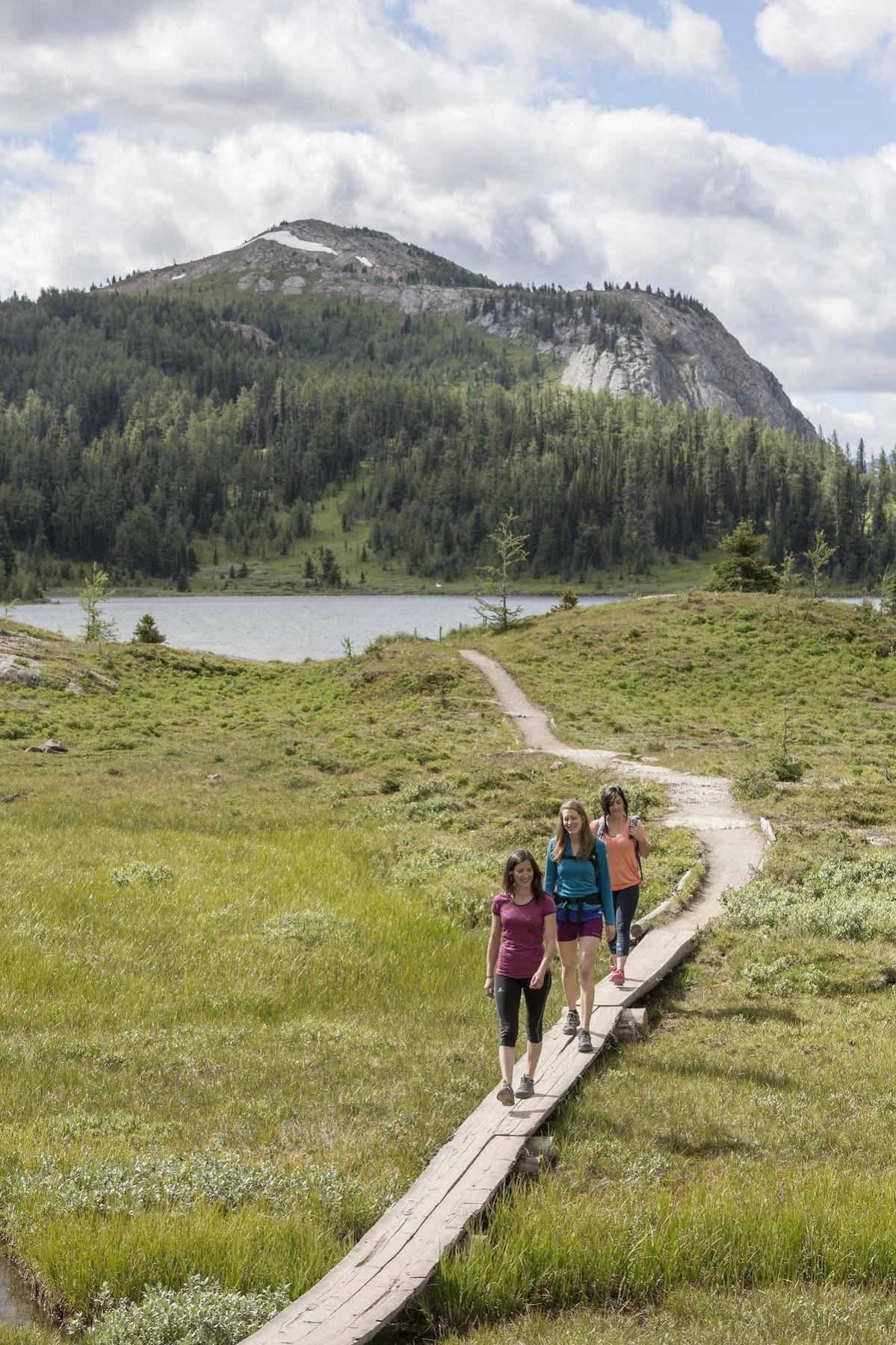Sunshine Mountain Lodge Банф Экстерьер фото